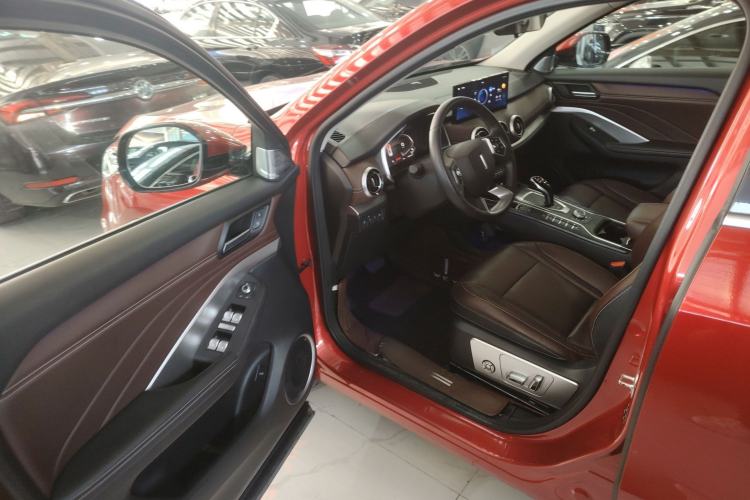 Used Wey VV6 2021 2.0T Two-Wheel Drive Smart Protection+
