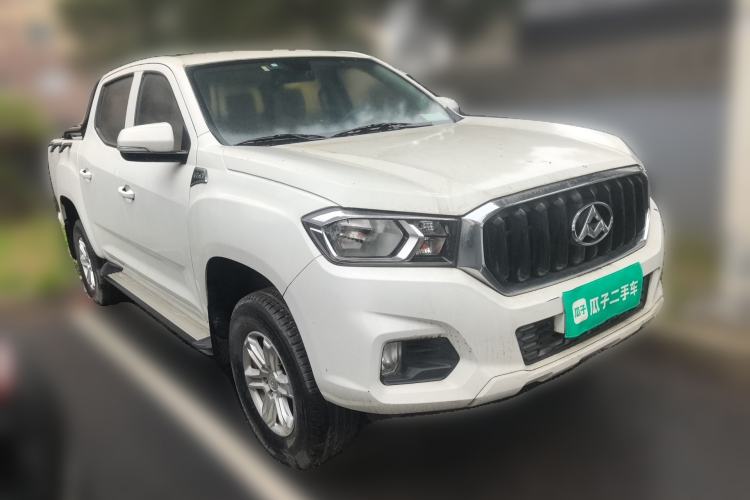 Used SAIC MAXUS T60 2017 2.4L Gasoline Manual Transmission Two-Wheel Drive High Ground Clearance Comfort Edition Standard Cabin Front Right 45 Deg