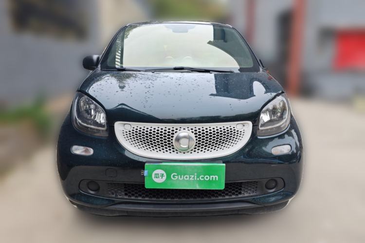 Used smart forfour 2016 1.0L 52 kW Dynamic Edition
