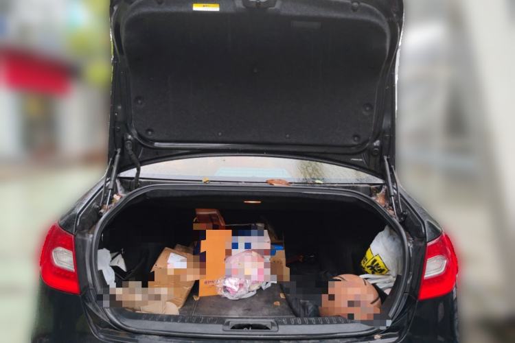 Used Hongqi H7 2015 1.8T Tech Model Trunk