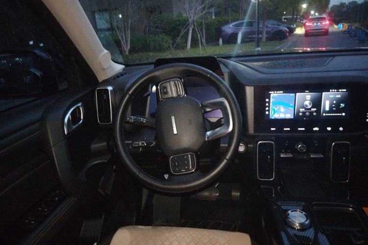 Used Haval DARGO 2021 1.5T DCT Two-Wheel Drive Husky Edition Steering Wheel