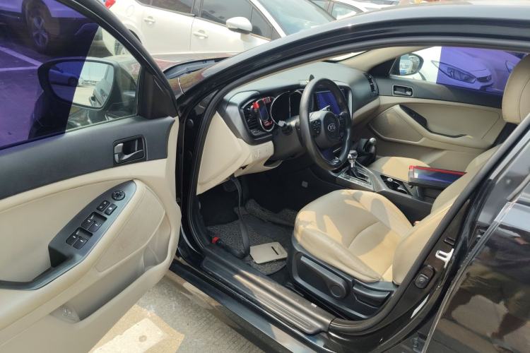 Used Kia K5 2015 2.0L Automatic GL Driver Seat