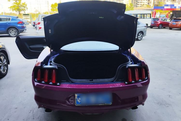 Used Ford Mustang 2015 2.3T Automatic U.S.-Spec Version
