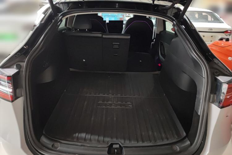 Used Tesla Model Y 2022 Rear-Wheel-Drive Version