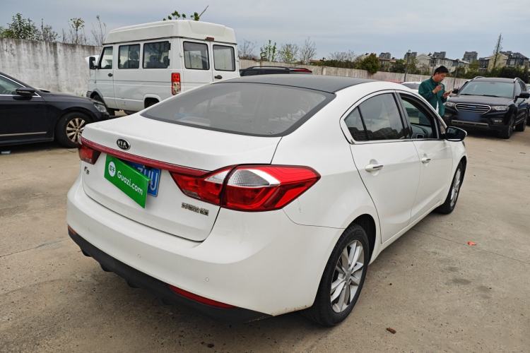 Used Kia K3 2016 1.6L Manual GLS Rear Right 45 Deg