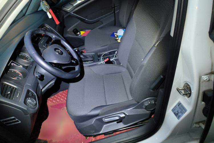 Used Volkswagen Golf 2016 1.6L Automatic Comfort Model Left Front Seat