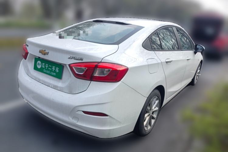 Used Chevrolet Cruze 2017 1.5L Automatic Pioneer Sunroof Edition