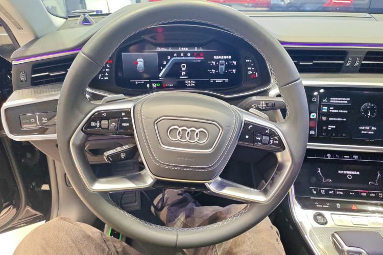 Used Audi A7L 2024 45 TFSI quattro Luxury Edition Steering Wheel