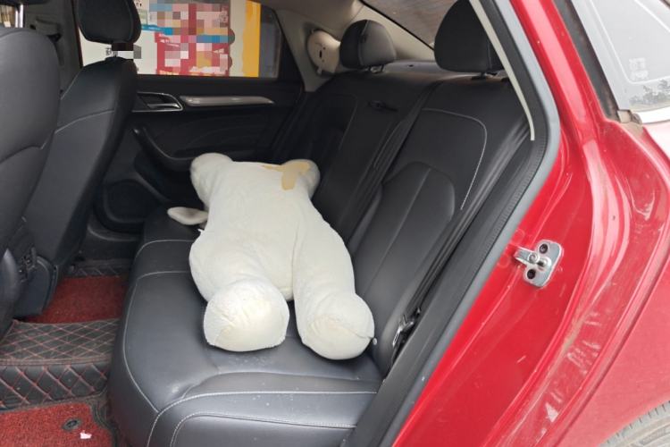 Used Roewe i6 2020 PLUS 1.6L CVT 4G Connected Glory Flagship Edition
