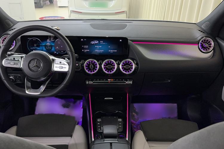 Used Mercedes-Benz EQA 2022 EQA 300 4MATIC Launch Edition