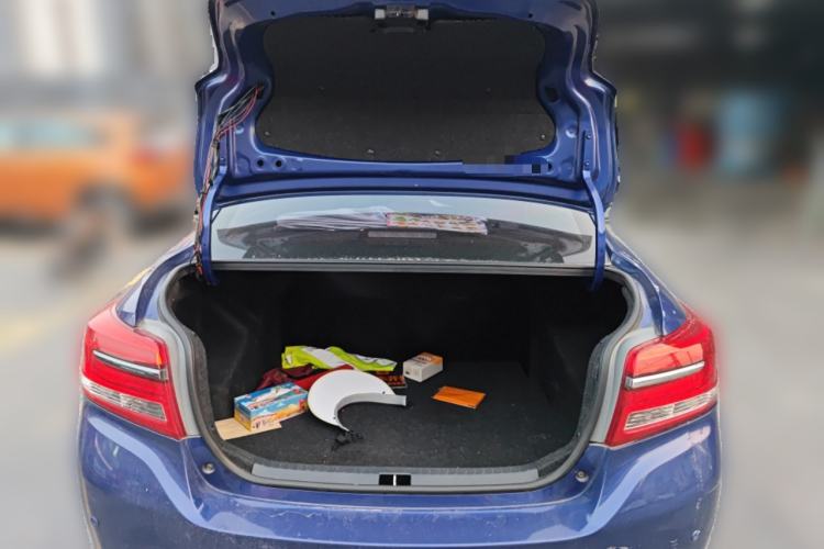 Used Toyota YARiS L Zhi Xiang 2019 1.5E CVT Dynamic Edition China VI compliant Trunk