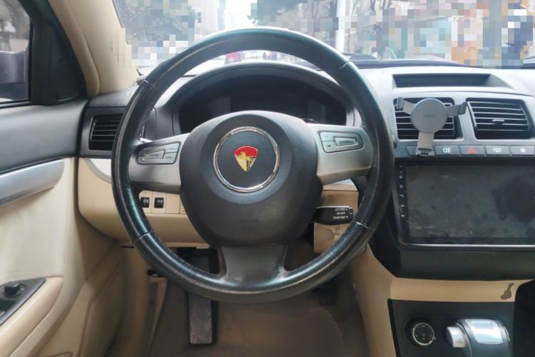 Used Lotus L5 2011 Sedan 1.6L Automatic Fashion Edition