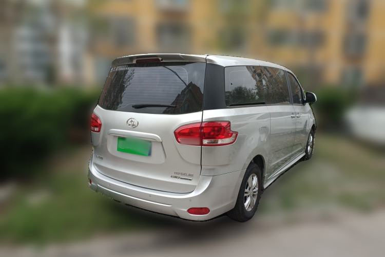 Used SAIC MAXUS G10 2016 2.0T Automatic Executive Edition Rear Right 45 Deg