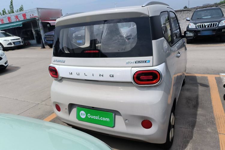 Used Wuling Hongguang MINIEV 2024 3rd Generation 215km Youth Edition