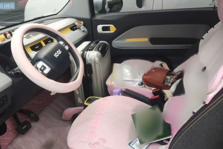 Used Chery QQ Ice Cream 2022 120km Conical Shape Lithium Iron Phosphate
