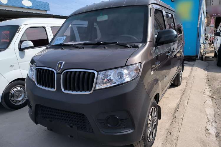 Used Jinbei Hiace X30 2021 1.5L Wealthy Edition Bus China VI Standard SWC15M