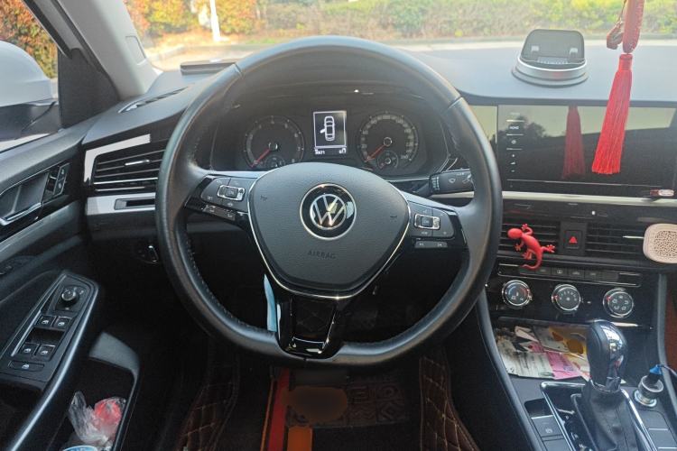 Used Volkswagen Bora 2021 1.5L Automatic Comfort Smart Connect Edition Steering Wheel