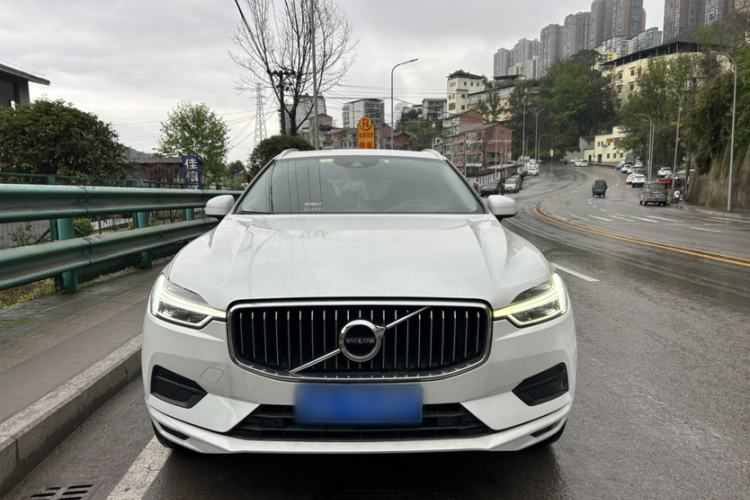 Used Volvo XC60 2019 T5 4x4 Smart Edition China VI Standard