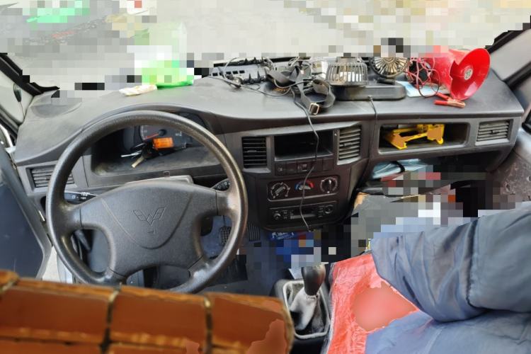 Used Wuling Zhiguang 2015 1.2L Practical LS-I Model