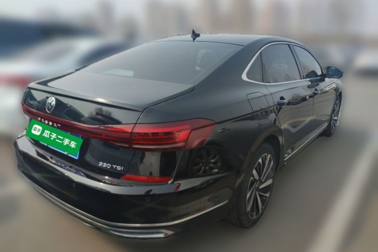 Used Volkswagen Passat 2022 330TSI Starry Elite Edition Rear Right 45 Deg