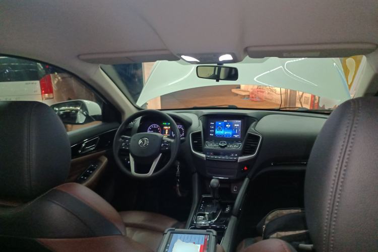 Used Dongfeng Aeolus AX7 2018 Classic 1.6T Automatic Elite Model
