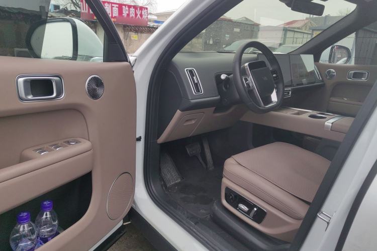 Used Li Auto L9 2025 Pro Smart Refreshed Edition
