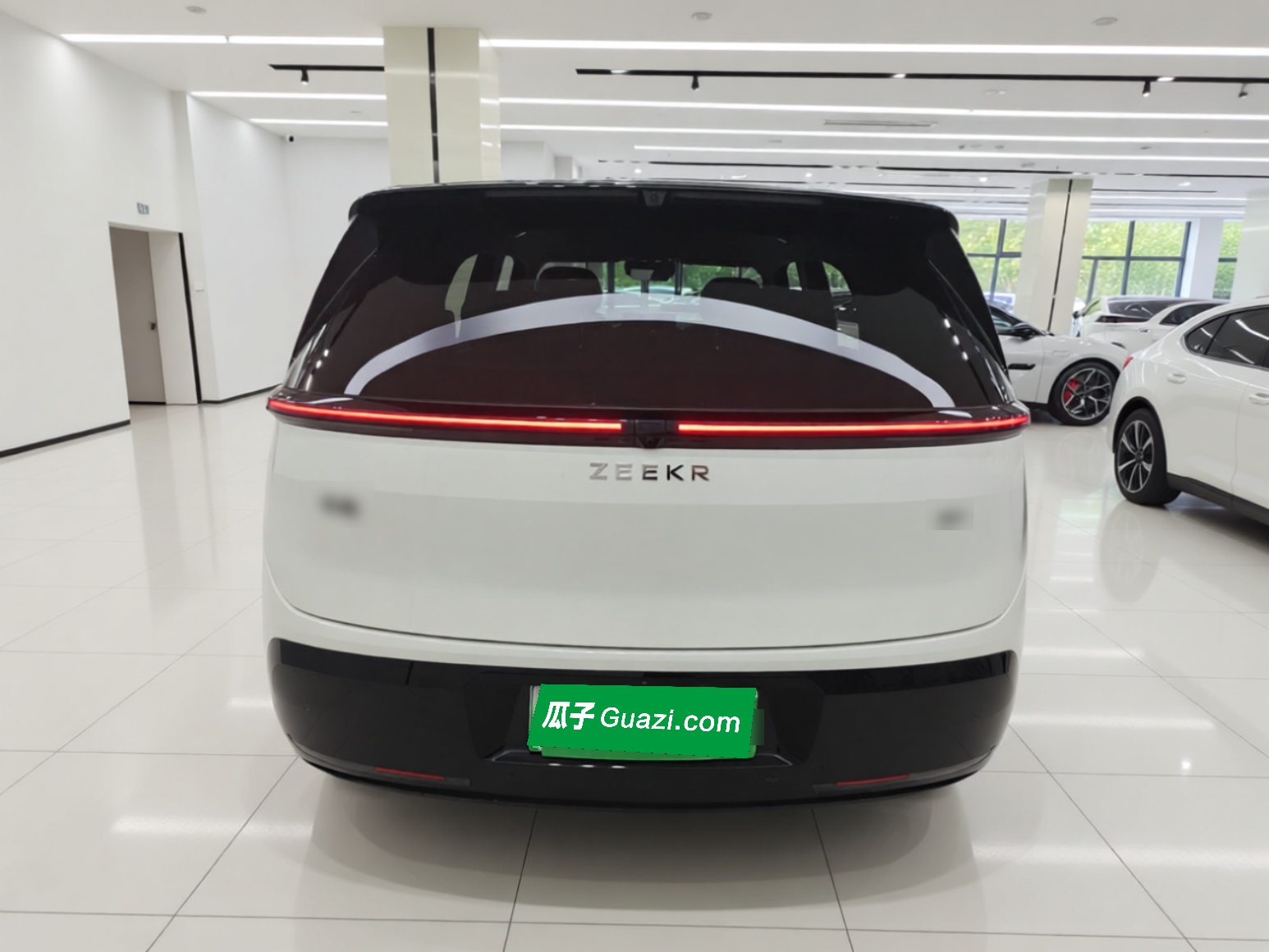 Zeekr MIX 2025 Intelligent Driving Version — снимка 5