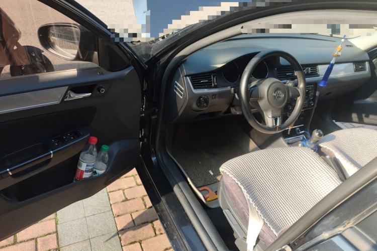 Used Volkswagen Bora 2014 1.6L Manual Fashion Edition Driver Seat