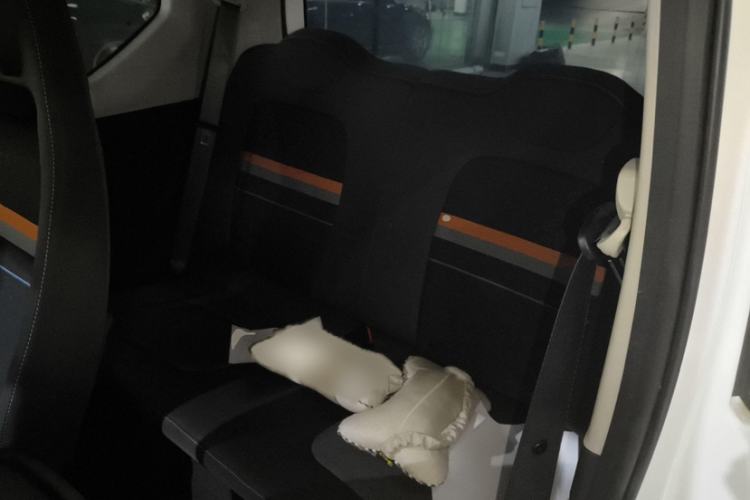 Used Wuling Hongguang MINIEV 2022 Zizai Version Lithium Iron Phosphate Interior 5