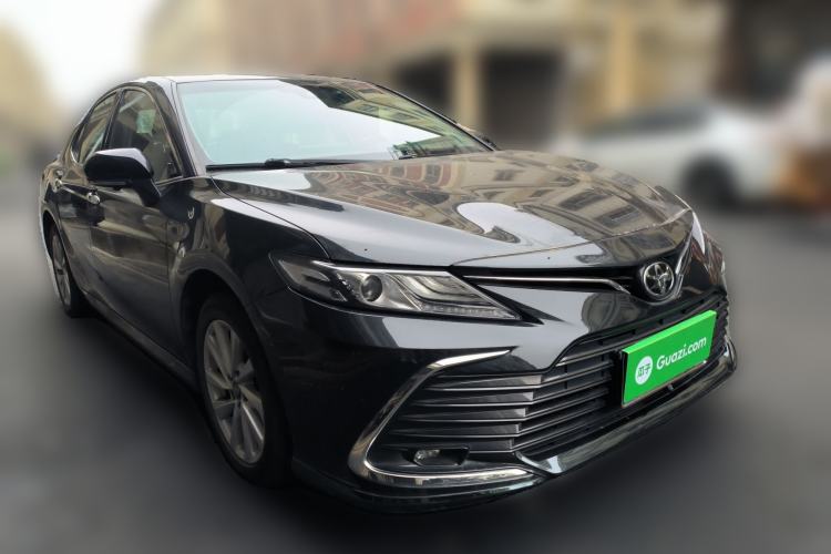 Used Toyota Camry 2021 2.0G Luxury Edition
