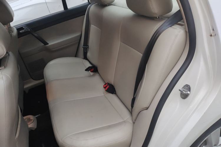 Used Volkswagen Polo 2011 Jingqu 1.6L Automatic Siku Edition Left Rear Seat