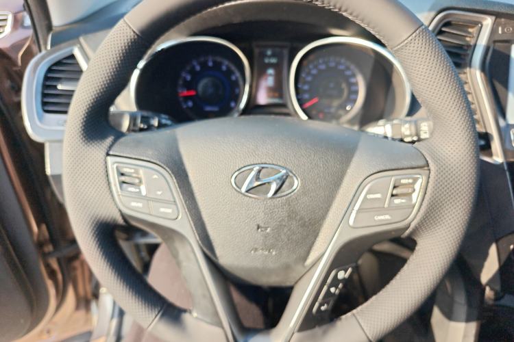 Used Hyundai Santa Fe 2013 2.4L Automatic 2WD Comfort Edition
