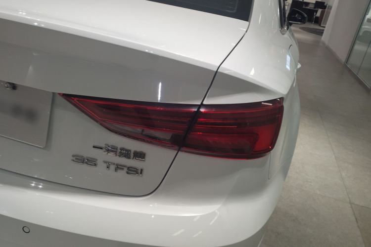 Used Audi A3 2018 30th Anniversary Edition Limousine 35 TFSI Fashion Model