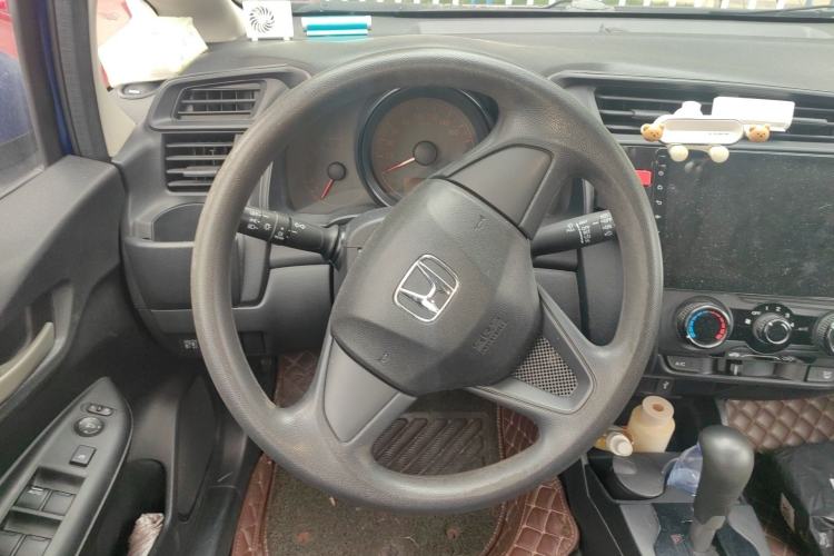 Used Honda Fit 2014 1.5L SE CVT Fashion Model
