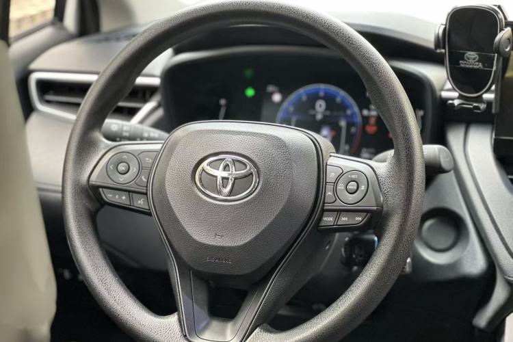 Used Toyota Corolla Cross 2023 2.0L Pioneer Edition
