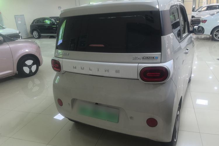 Used Wuling Hongguang MINIEV 2024 3rd Generation 215km Youth Edition Rear