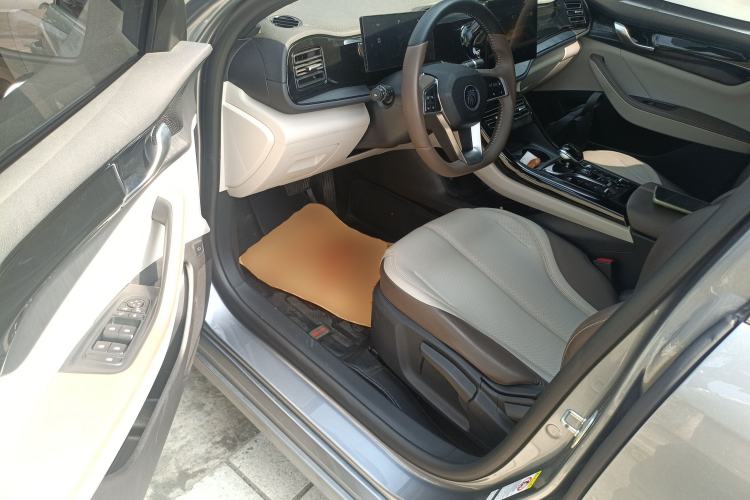 Used BYD Qin PLUS 2023 Champion Edition DM-i 55KM Leading Model