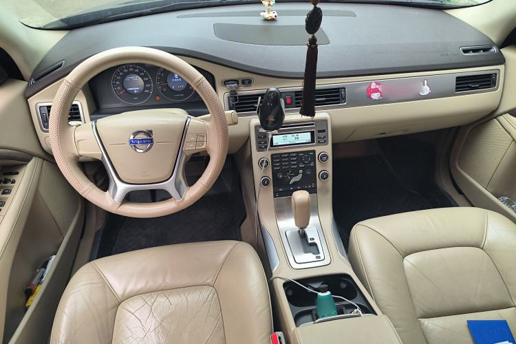 Used Volvo S80L 2011 2.0T ZhiShang Version