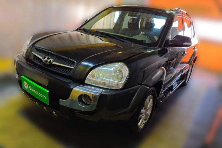 Used Hyundai Tucson 2009 2.0L Manual Two-Wheel Drive Fashion Edition