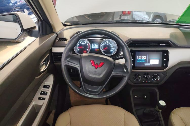 Used Wuling Hongguang 2021 1.5L Facelift S Comfort Version Hydraulic Power Steering LAR Steering Wheel