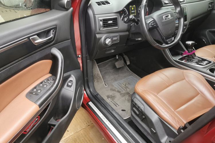 Used Qoros 5 2016 1.6T Automatic Luxury Model
