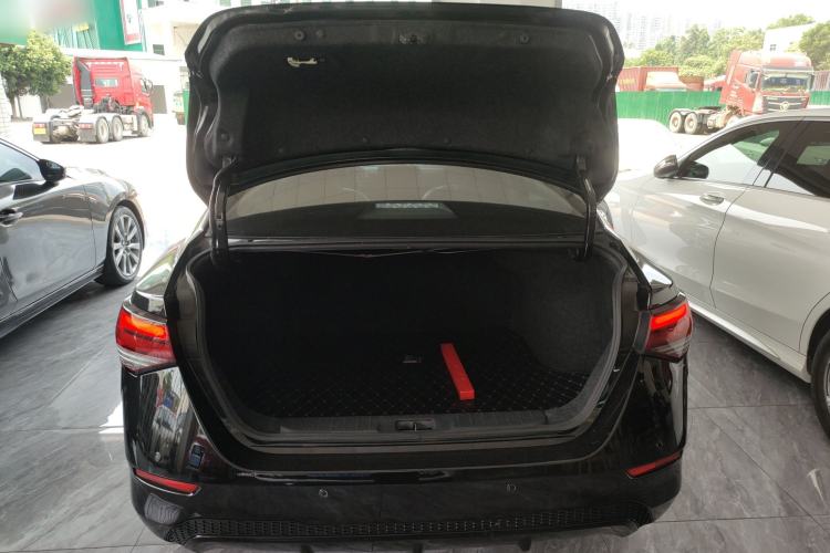 Used Nissan Sylphy 2021 1.6L XL CVT Enjoyment Edition Trunk