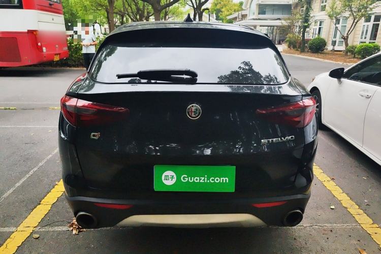 Used Alfa Romeo Stelvio 2017 2.0T 200HP Elite Edition