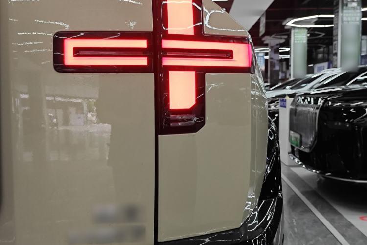 Used Brave warrior M817 2025 Model, Hero Exterior 6