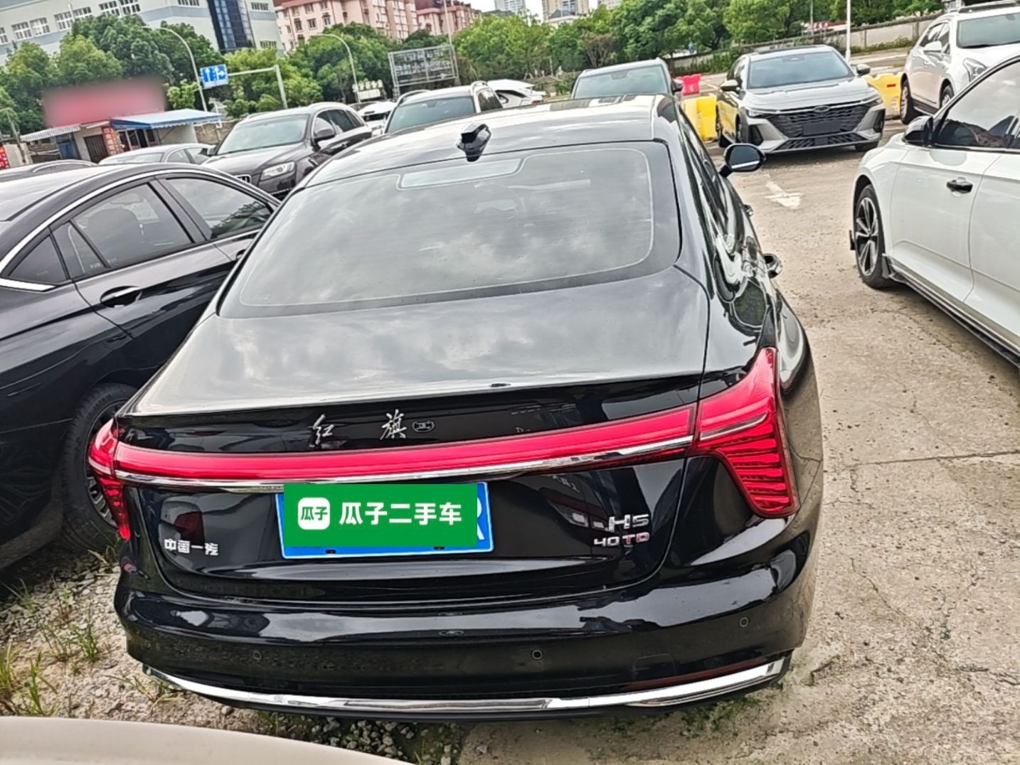 Hongqi H5 2025 2.0T Automatic Flag Edition – 500 000 Units Commemorative Version — снимка 5
