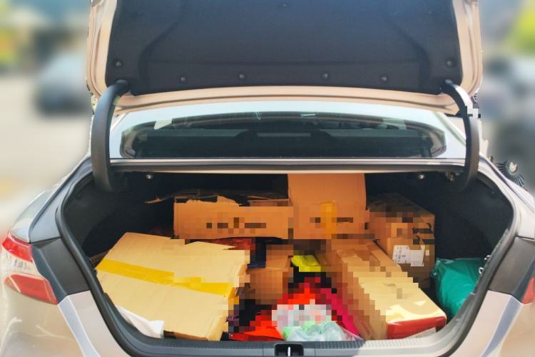 Used Toyota Camry 2023 2.5G Luxury Edition Trunk