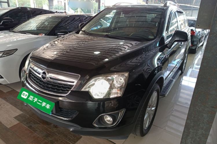 Used Opel Antara 2013 2.4L Two-Wheel-Drive Luxury Edition