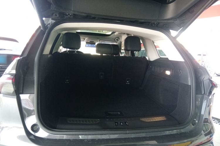 Used Lincoln Nautilus 2023 2.0T All-Wheel-Drive Luxury Edition Trunk