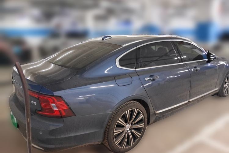 Used Volvo S90 2022 B5 Zhiyuan Luxury Edition Rear Right 45 Deg