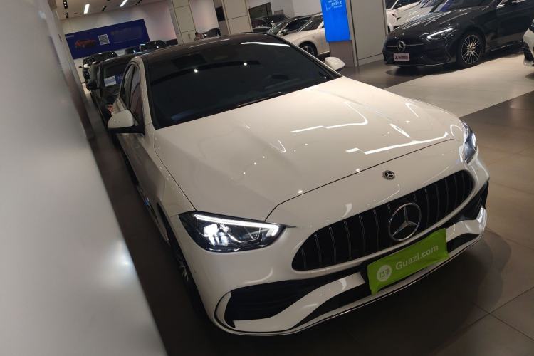 Used Mercedes-Benz C-Class 2024 Restyled C-Class 260 L Sport Edition Front Right 45 Deg